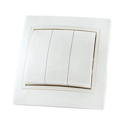 Выключатель с/у Таймыр SQ1814-0003, 3 клавиши, б/инд, белый