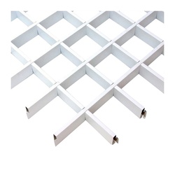 Элемент "папа" для решётки грильято 100х100 мм, L=600 мм, h=40 мм, белый